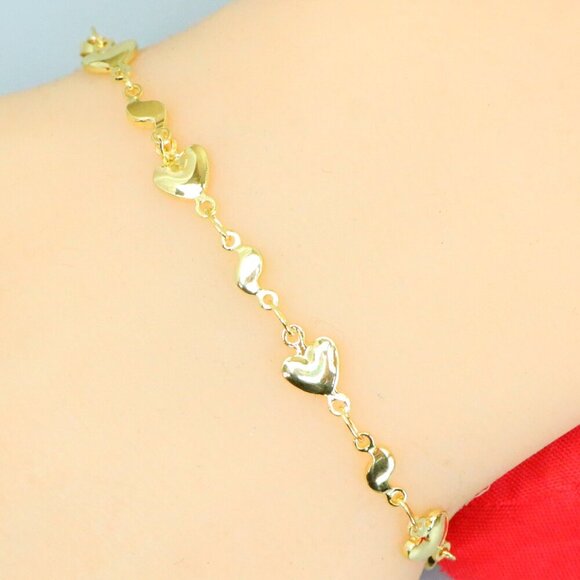 Trendy Bracelet, A Perfect Gift for Women, Thoughtful & Stylish, EVCH1812 - Picture 1 of 10